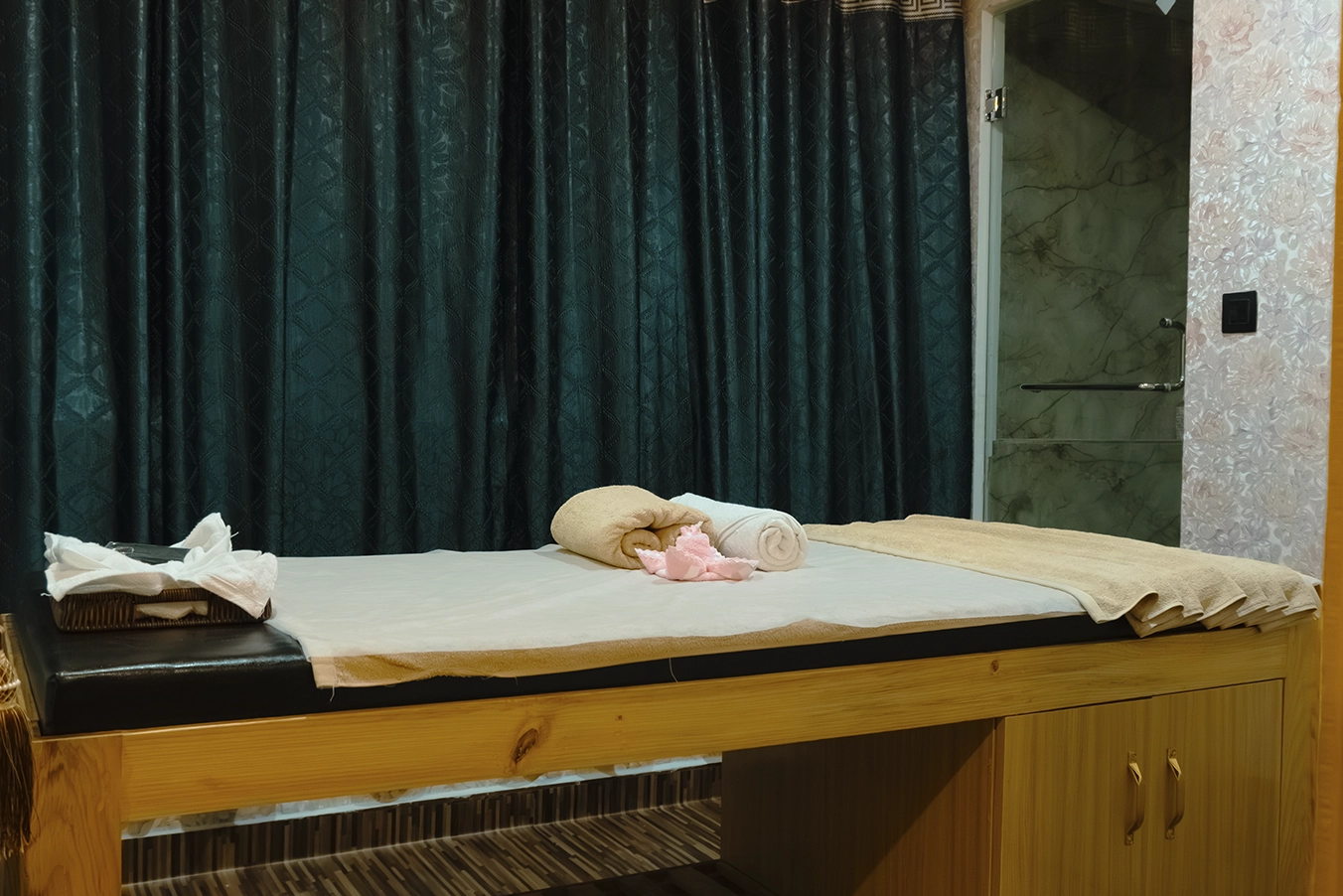 Your skin deserves some extra TLC!💖 #spa #Holistic #newspa #bestinkl #bestspa #bestinpasarseni